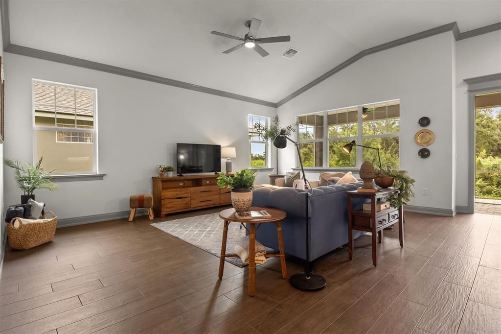 En Venta: $495,900 (3 camas, 2 baños, 1886 Pies cuadrados)