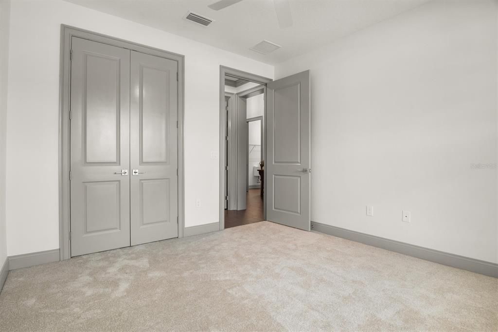 En Venta: $495,900 (3 camas, 2 baños, 1886 Pies cuadrados)