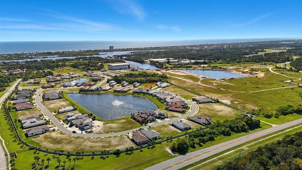 На продажу: $159,900 (0.27 acres)