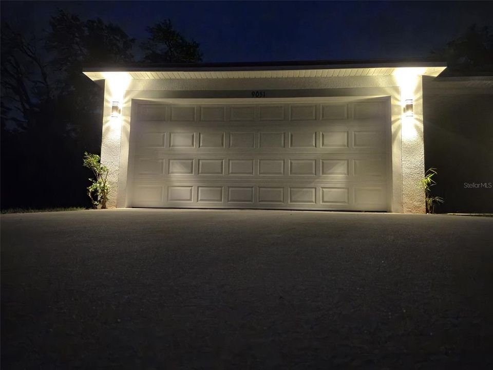 For Sale: $249,995 (4 beds, 2 baths, 1912 Square Feet)