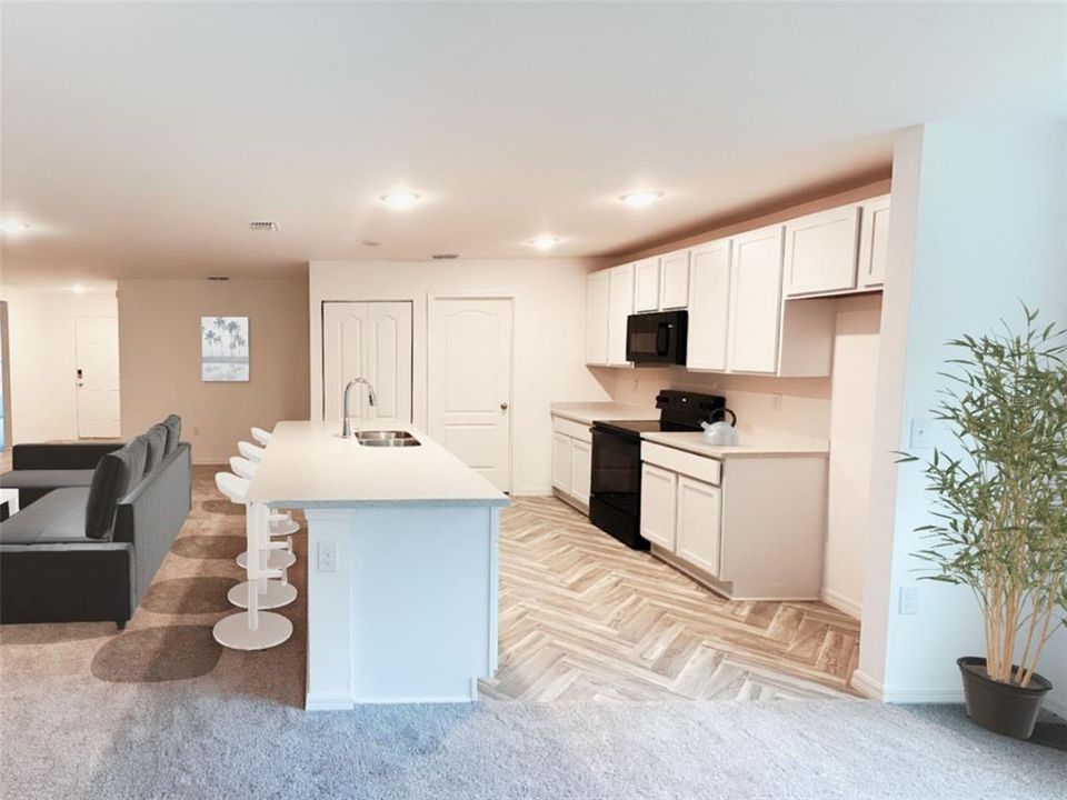 For Sale: $249,995 (4 beds, 2 baths, 1912 Square Feet)