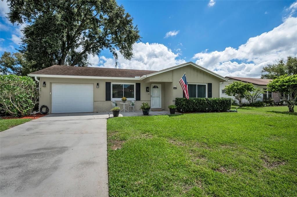 Activo con contrato: $329,999 (2 camas, 1 baños, 1204 Pies cuadrados)