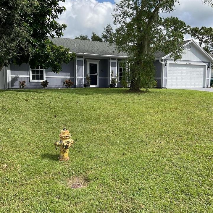 合同活跃: $311,950 (3 贝兹, 2 浴室, 1266 平方英尺)