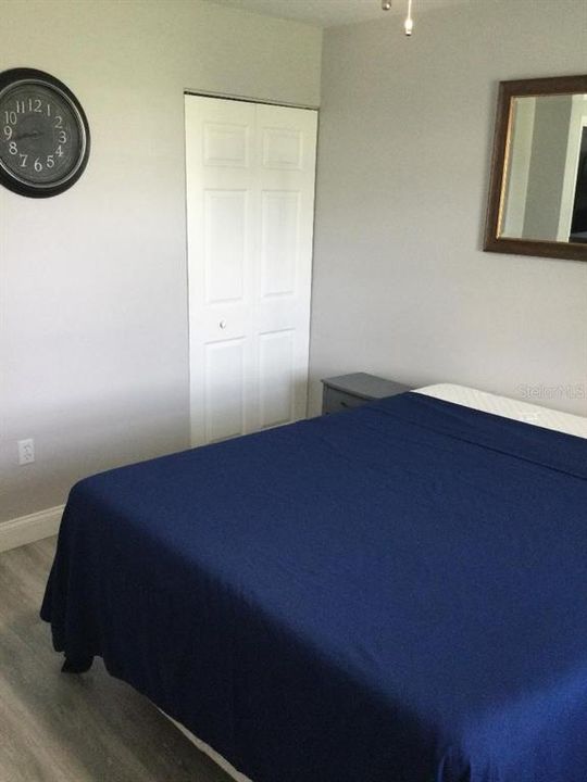 合同活跃: $311,950 (3 贝兹, 2 浴室, 1266 平方英尺)