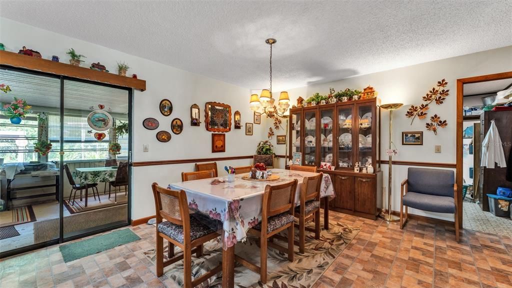 For Sale: $549,800 (3 beds, 2 baths, 2260 Square Feet)