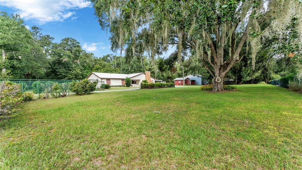 For Sale: $549,800 (3 beds, 2 baths, 2260 Square Feet)