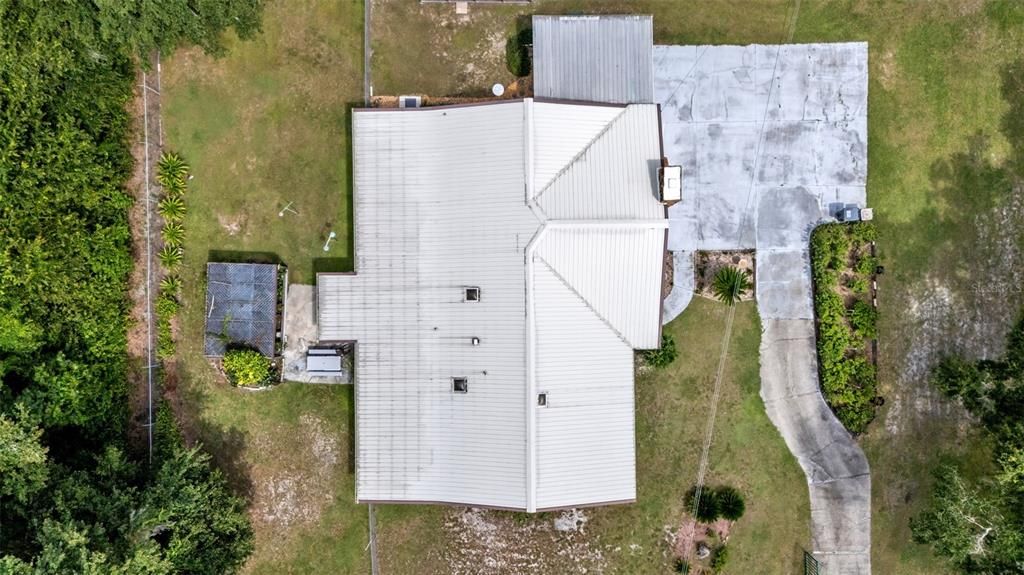 For Sale: $549,800 (3 beds, 2 baths, 2260 Square Feet)