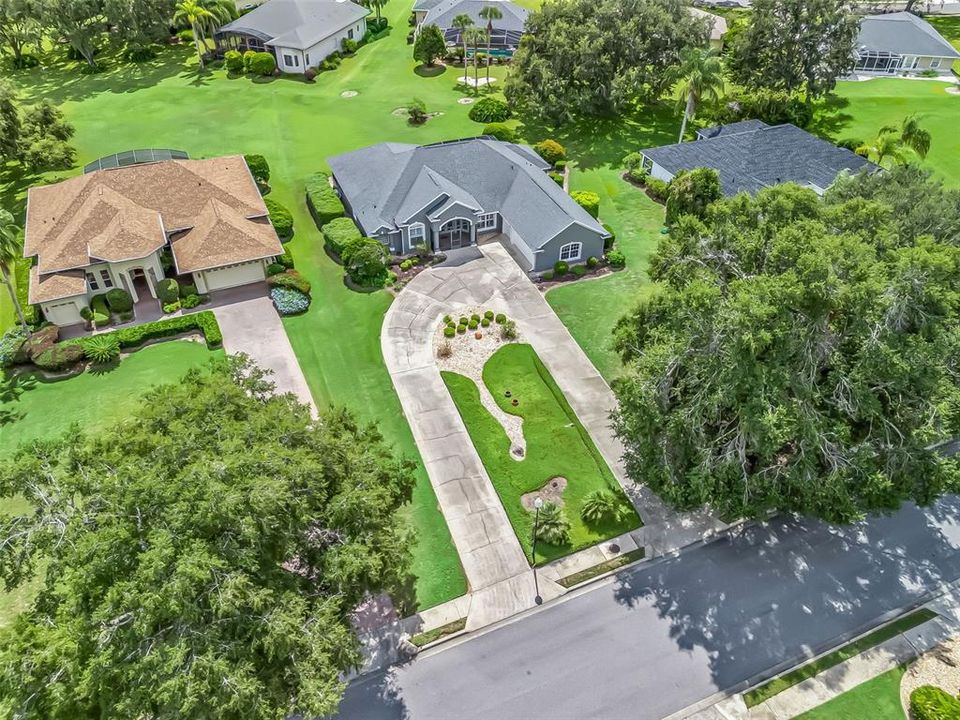 For Sale: $529,900 (3 beds, 2 baths, 2531 Square Feet)