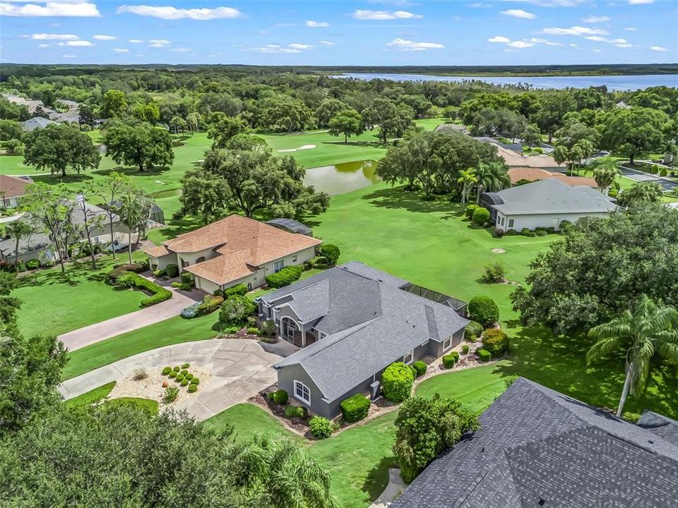 For Sale: $529,900 (3 beds, 2 baths, 2531 Square Feet)