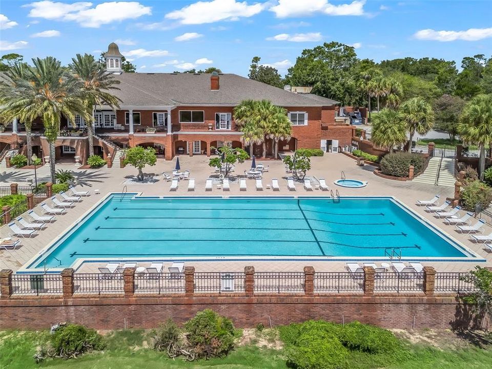 For Sale: $529,900 (3 beds, 2 baths, 2531 Square Feet)