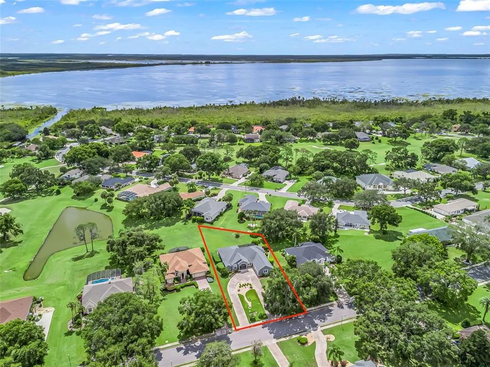 For Sale: $529,900 (3 beds, 2 baths, 2531 Square Feet)