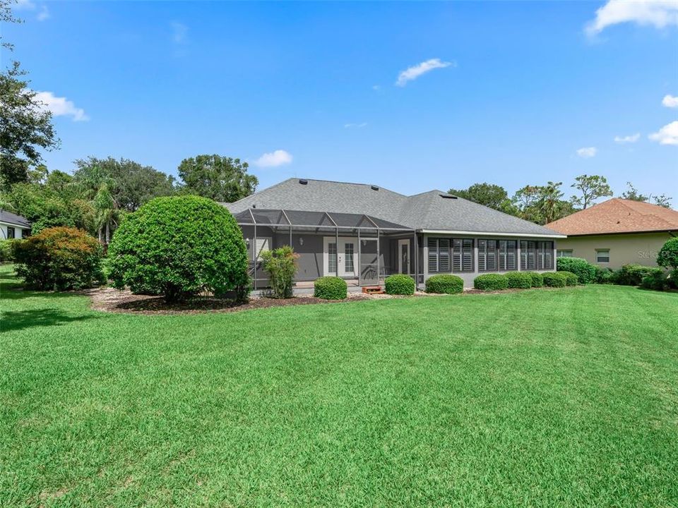 For Sale: $529,900 (3 beds, 2 baths, 2531 Square Feet)