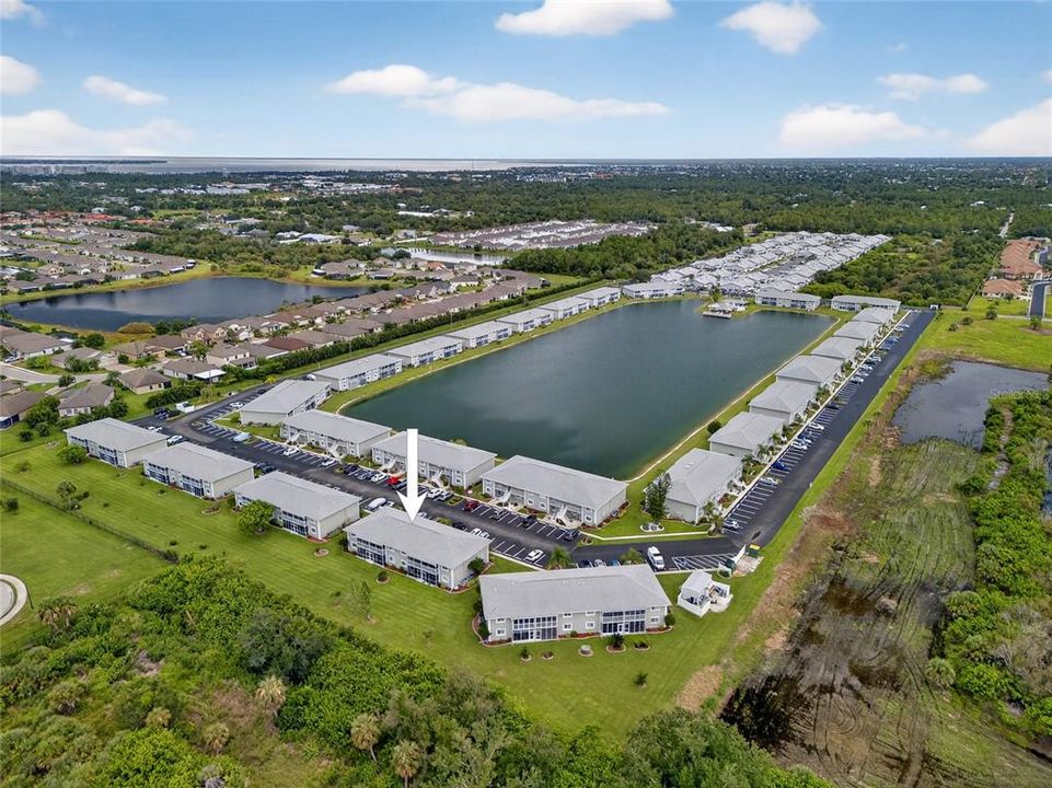 Active With Contract: $132,500 (2 beds, 2 baths, 897 Square Feet)