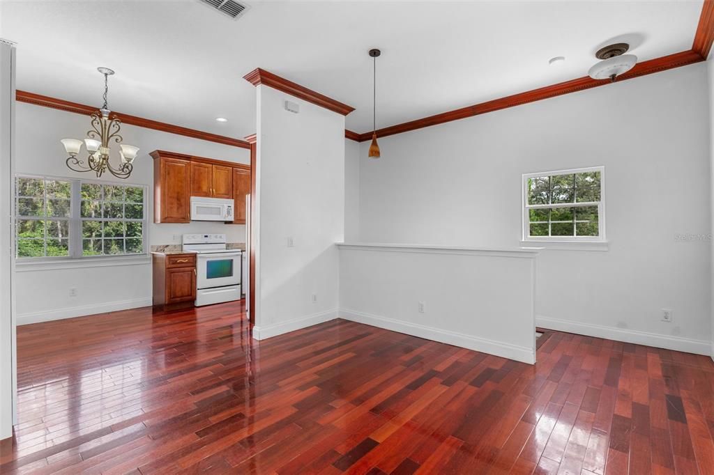 En Venta: $1,690,000 (8 camas, 5 baños, 5301 Pies cuadrados)