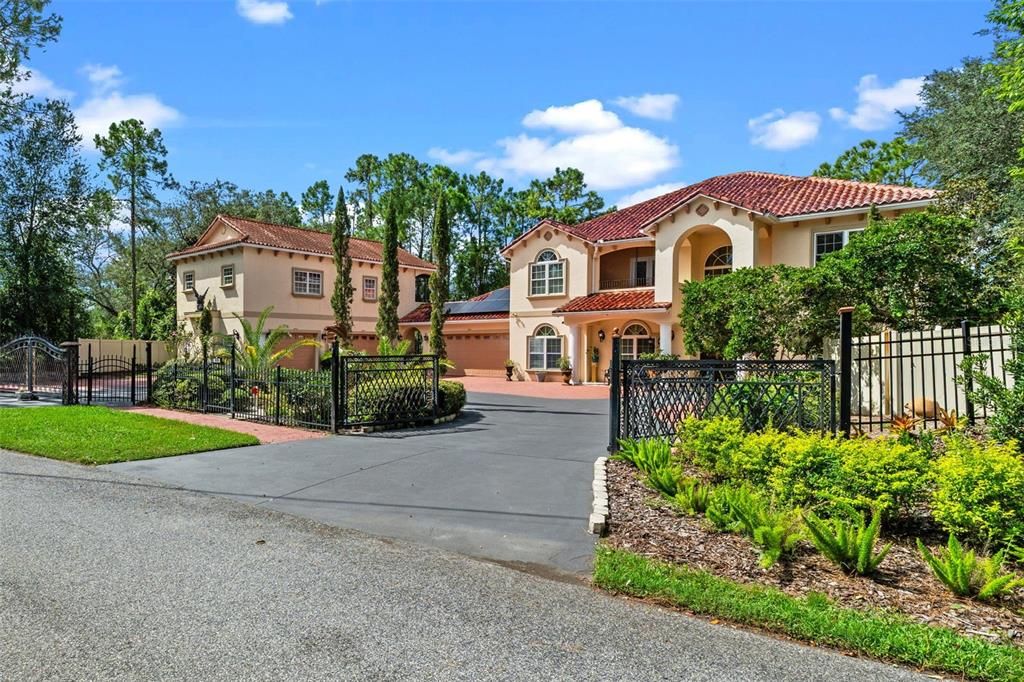 En Venta: $1,690,000 (8 camas, 5 baños, 5301 Pies cuadrados)