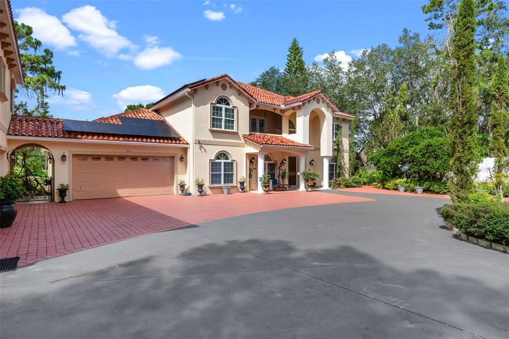 En Venta: $1,690,000 (8 camas, 5 baños, 5301 Pies cuadrados)