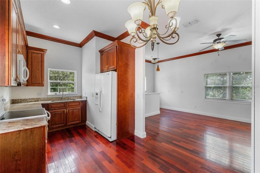 En Venta: $1,690,000 (8 camas, 5 baños, 5301 Pies cuadrados)