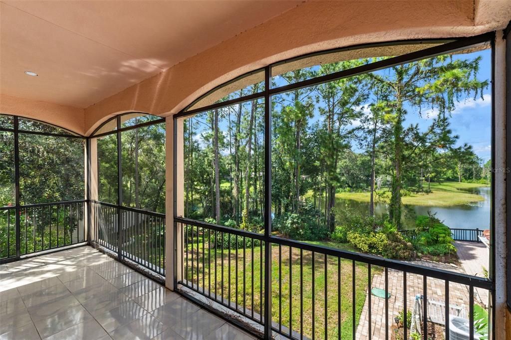 En Venta: $1,690,000 (8 camas, 5 baños, 5301 Pies cuadrados)