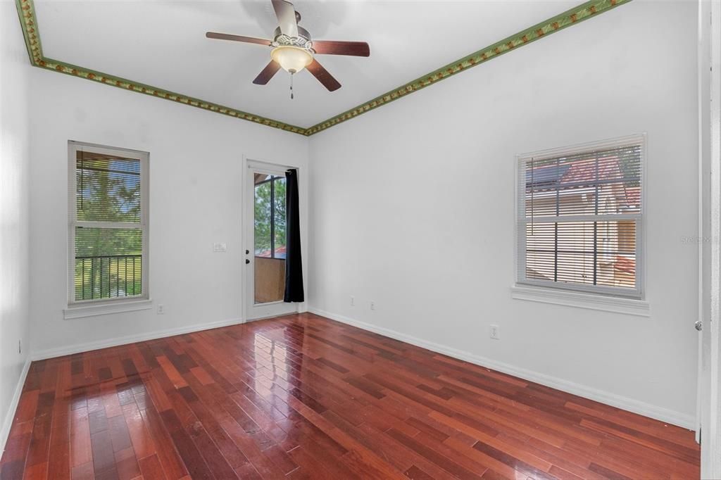 En Venta: $1,690,000 (8 camas, 5 baños, 5301 Pies cuadrados)