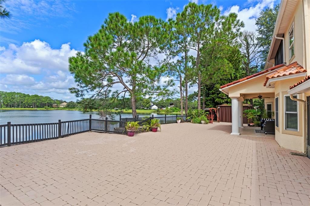 En Venta: $1,690,000 (8 camas, 5 baños, 5301 Pies cuadrados)