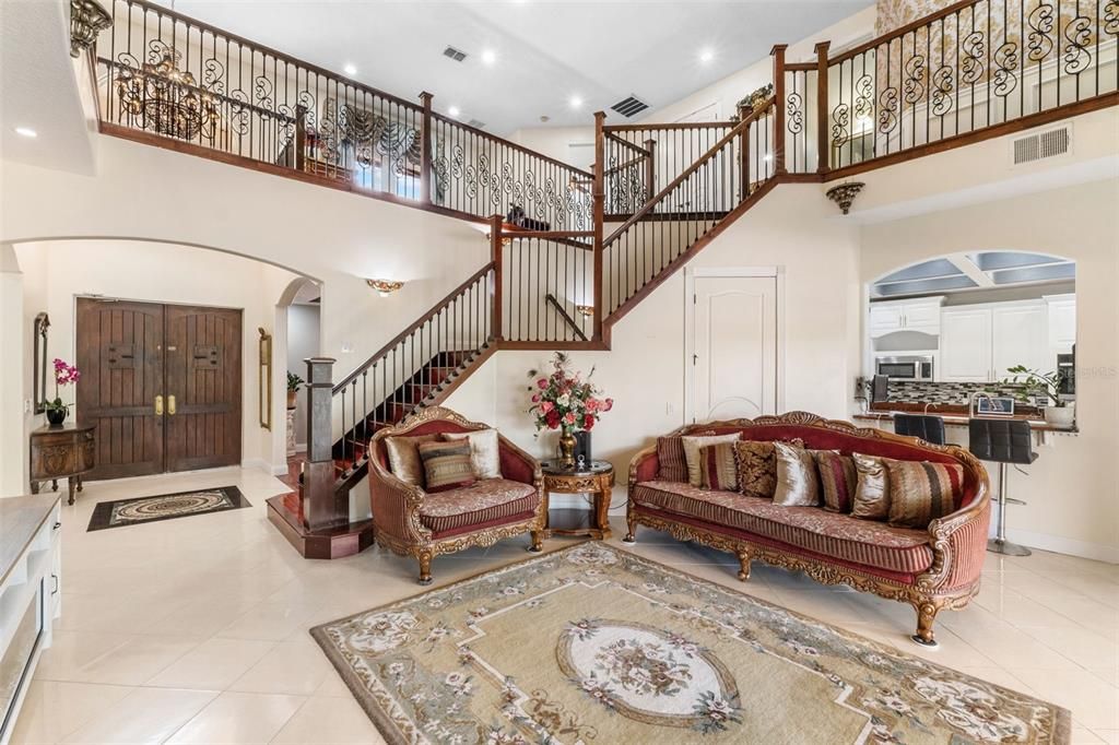 En Venta: $1,690,000 (8 camas, 5 baños, 5301 Pies cuadrados)