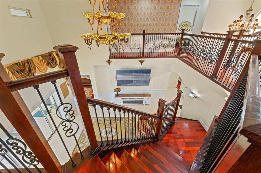 En Venta: $1,690,000 (8 camas, 5 baños, 5301 Pies cuadrados)