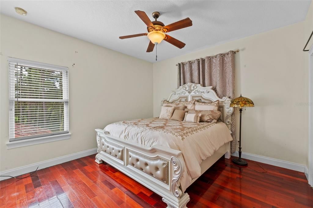 En Venta: $1,690,000 (8 camas, 5 baños, 5301 Pies cuadrados)