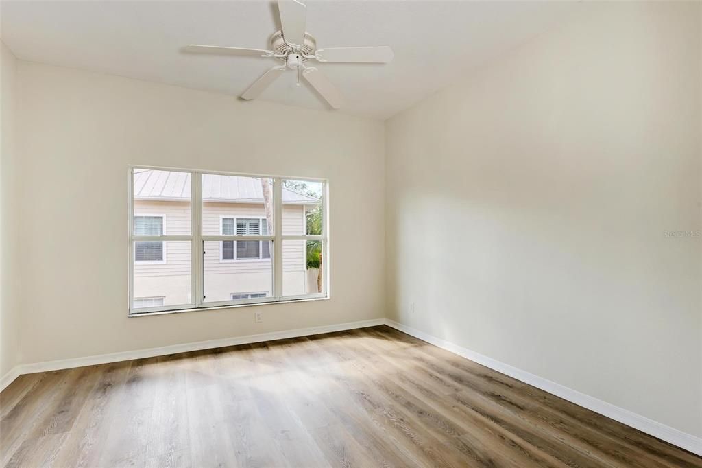 For Rent: $2,395 (2 beds, 2 baths, 1145 Square Feet)