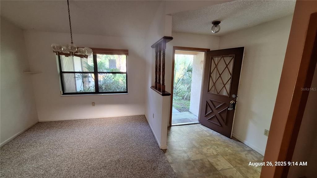 Activo con contrato: $200,000 (3 camas, 2 baños, 1550 Pies cuadrados)