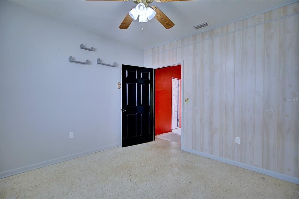 For Sale: $239,900 (3 beds, 2 baths, 2129 Square Feet)