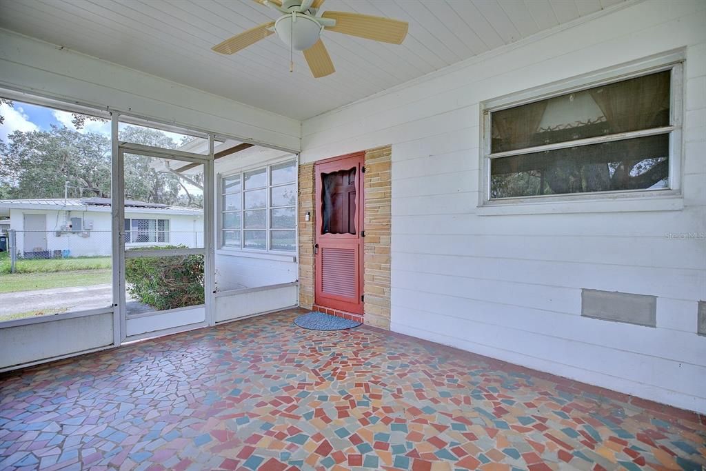 For Sale: $239,900 (3 beds, 2 baths, 2129 Square Feet)