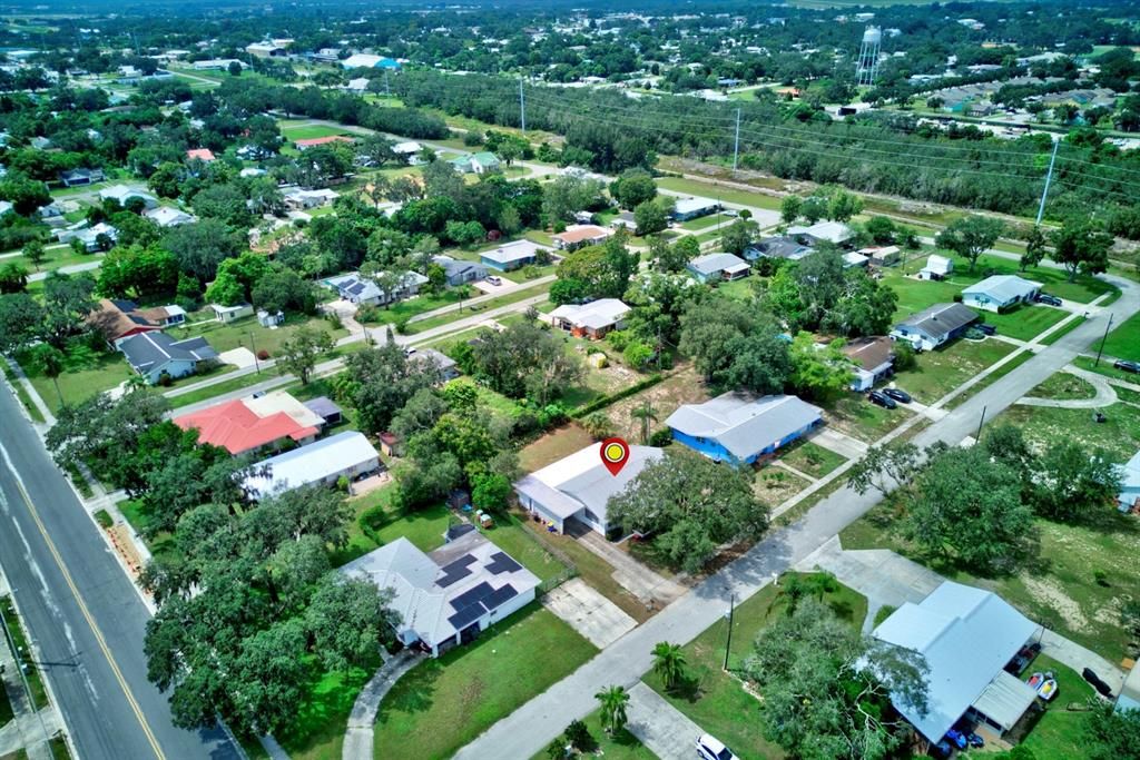 For Sale: $239,900 (3 beds, 2 baths, 2129 Square Feet)