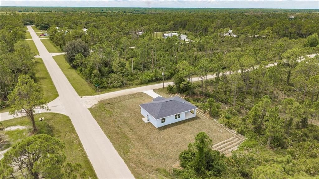 Под контрактом: $245,000 (2 спален, 1 ванн, 962 Квадратных фут)