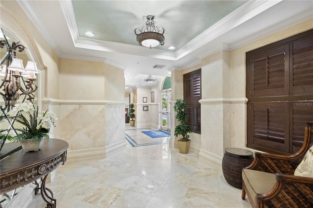 For Sale: $2,300,000 (2 beds, 2 baths, 2194 Square Feet)