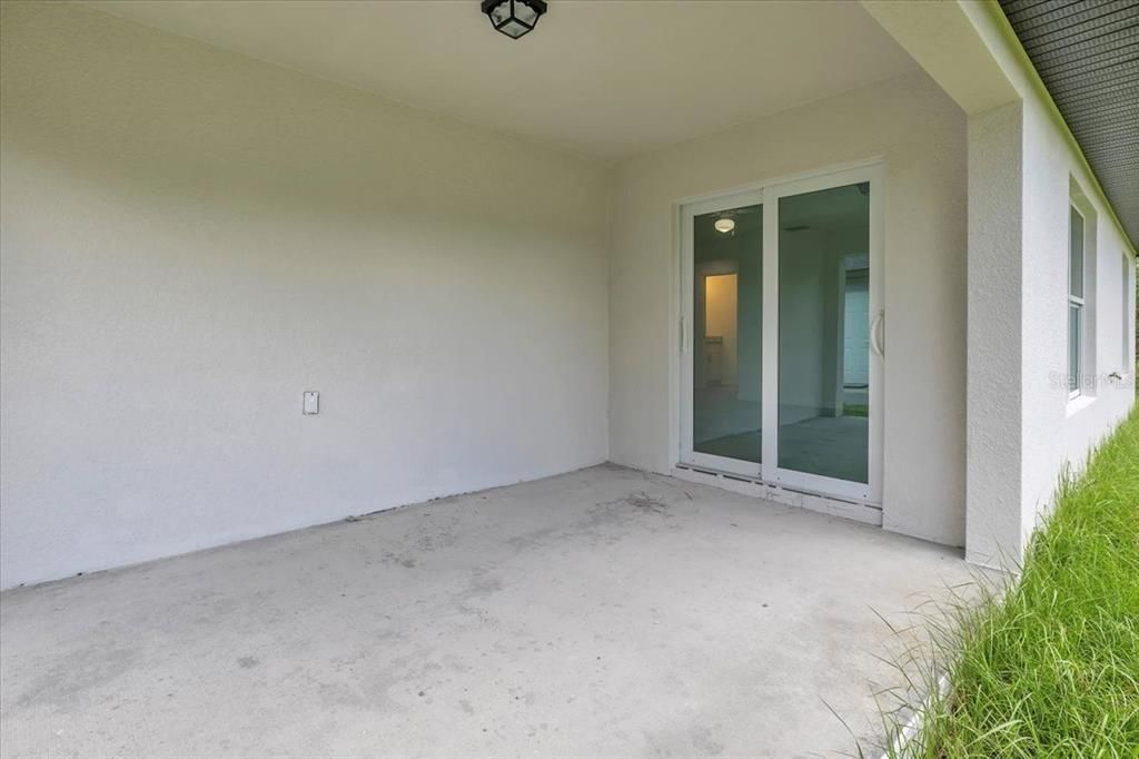 Под контрактом: $245,000 (2 спален, 1 ванн, 962 Квадратных фут)