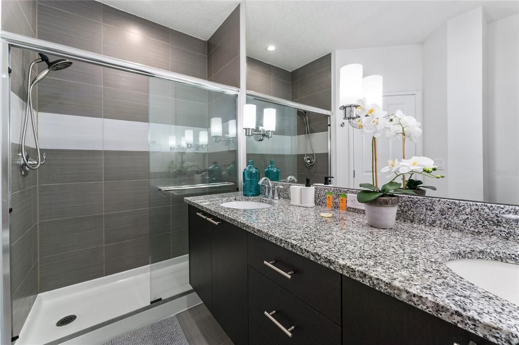 Active With Contract: $2,650 (3 beds, 3 baths, 1512 Square Feet)