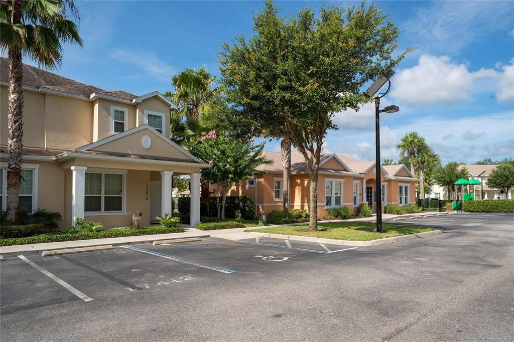 Active With Contract: $2,650 (3 beds, 3 baths, 1512 Square Feet)