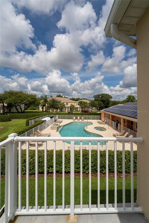 Active With Contract: $2,650 (3 beds, 3 baths, 1512 Square Feet)