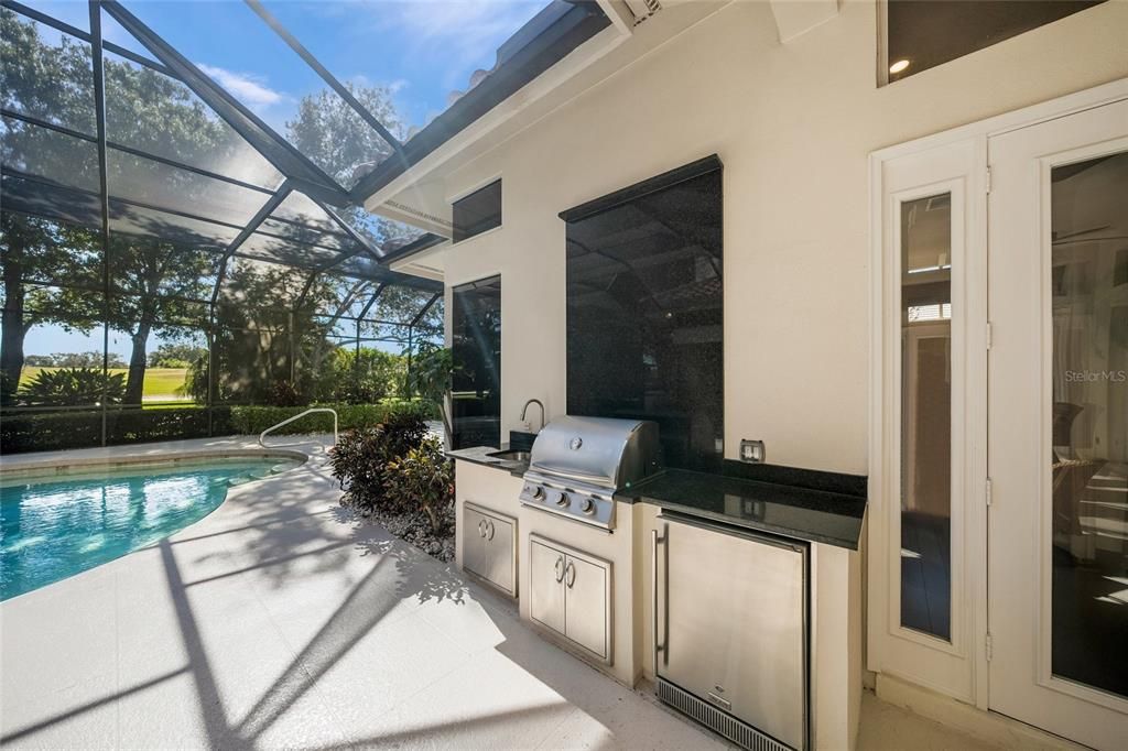 На продажу: $1,725,000 (4 спален, 3 ванн, 3705 Квадратных фут)