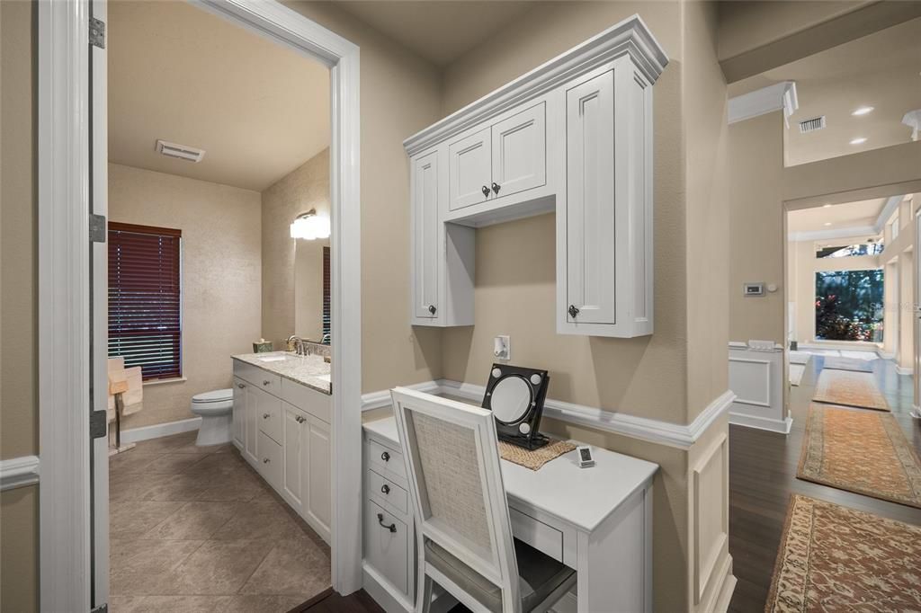 На продажу: $1,725,000 (4 спален, 3 ванн, 3705 Квадратных фут)