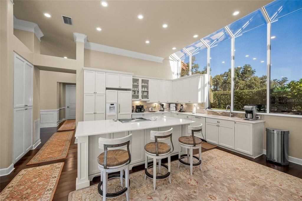 На продажу: $1,725,000 (4 спален, 3 ванн, 3705 Квадратных фут)