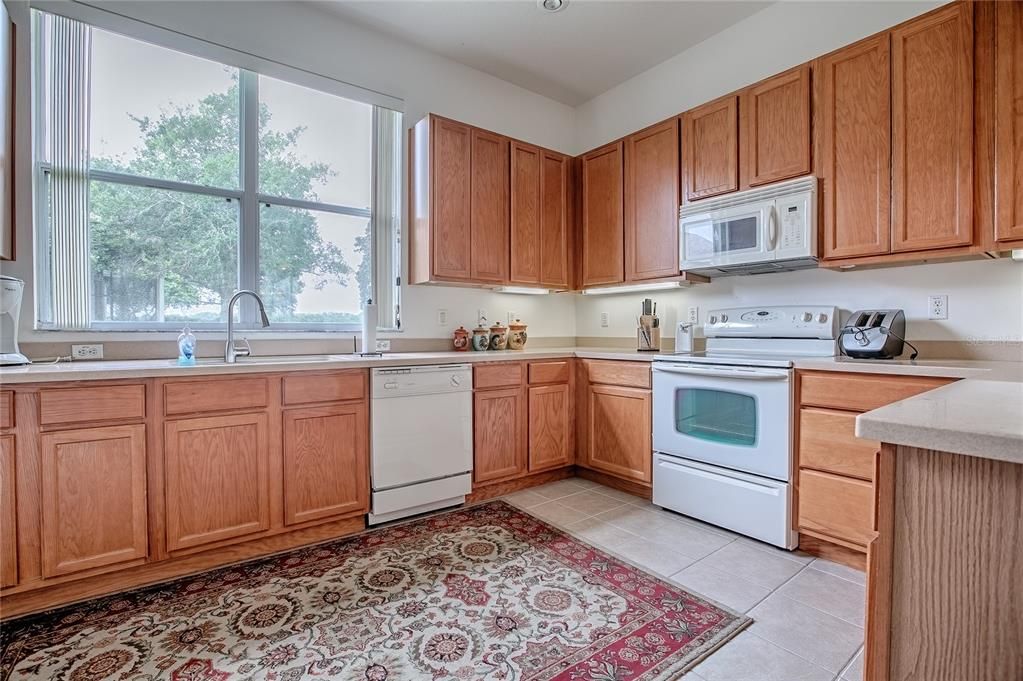 Active With Contract: $344,000 (2 beds, 2 baths, 2426 Square Feet)