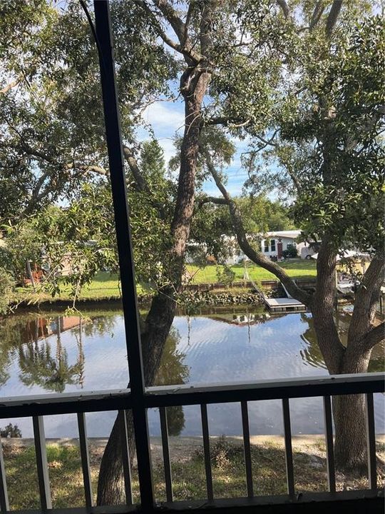 Под контрактом: $150,000 (3 спален, 1 ванн, 1520 Квадратных фут)