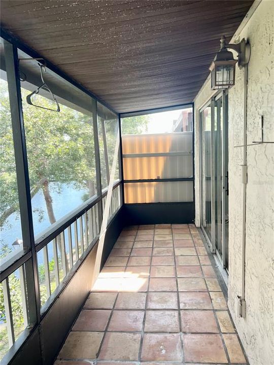 Под контрактом: $150,000 (3 спален, 1 ванн, 1520 Квадратных фут)