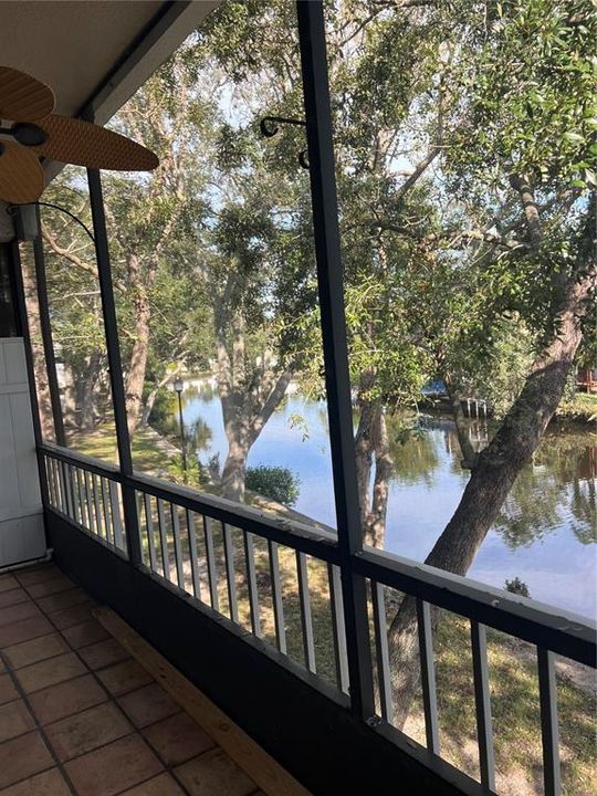 Под контрактом: $150,000 (3 спален, 1 ванн, 1520 Квадратных фут)