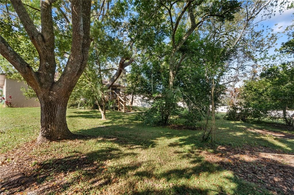 For Sale: $269,900 (2 beds, 2 baths, 1210 Square Feet)