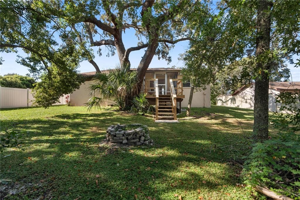 For Sale: $269,900 (2 beds, 2 baths, 1210 Square Feet)