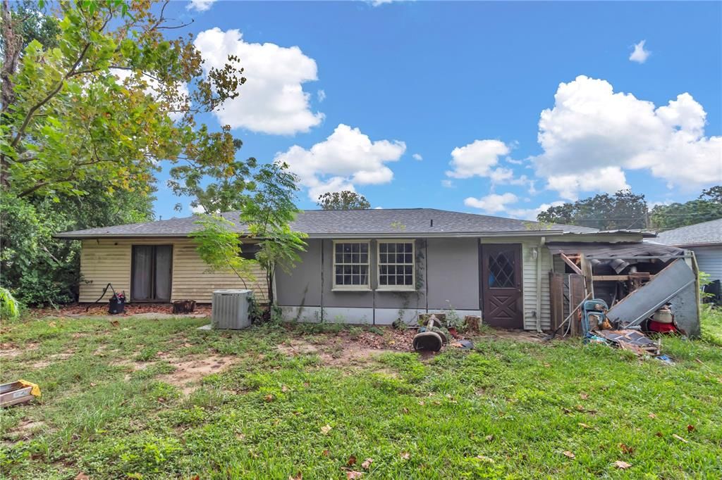 En Venta: $181,900 (4 camas, 2 baños, 1375 Pies cuadrados)