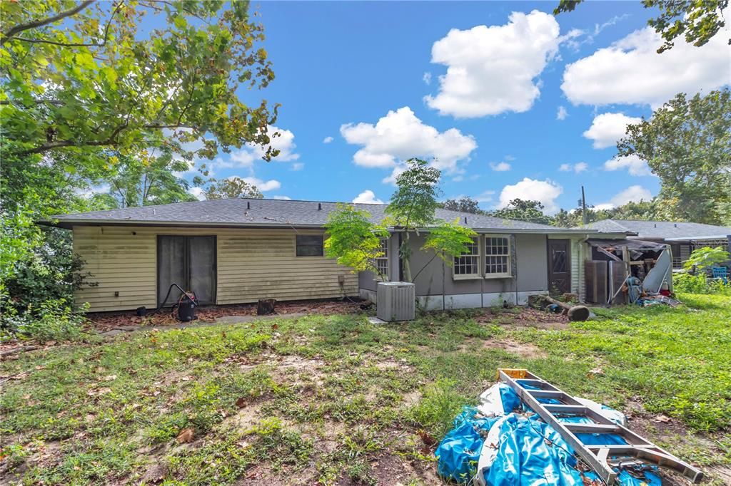 En Venta: $181,900 (4 camas, 2 baños, 1375 Pies cuadrados)