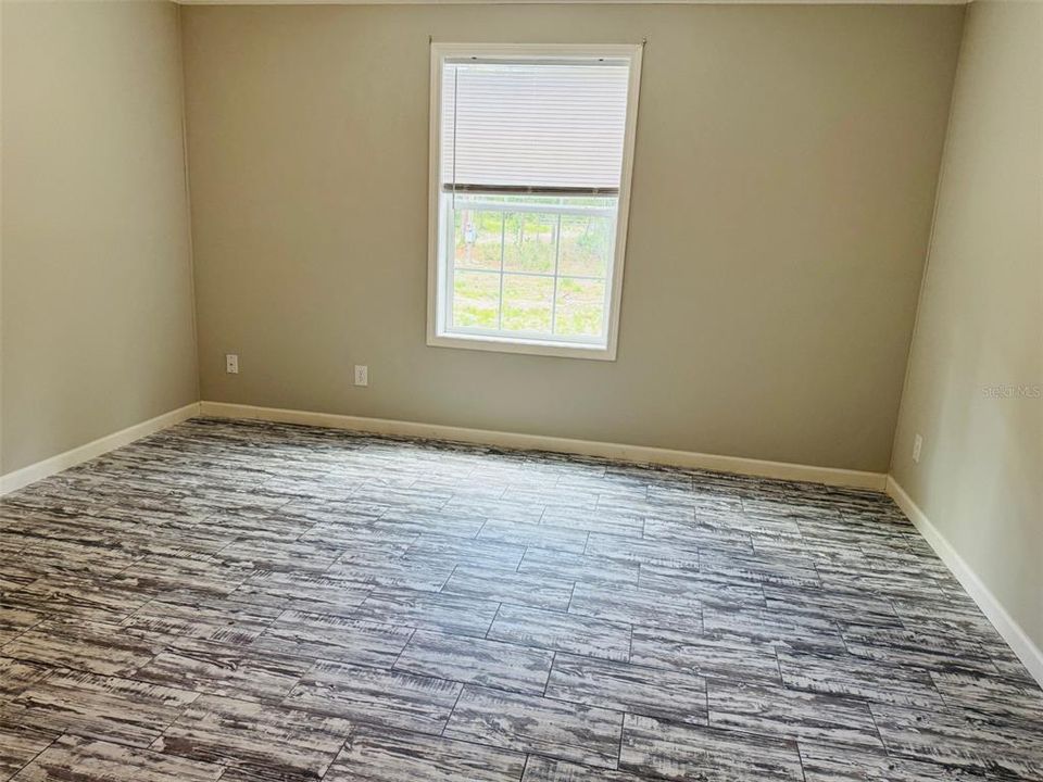 For Sale: $179,900 (3 beds, 2 baths, 1232 Square Feet)